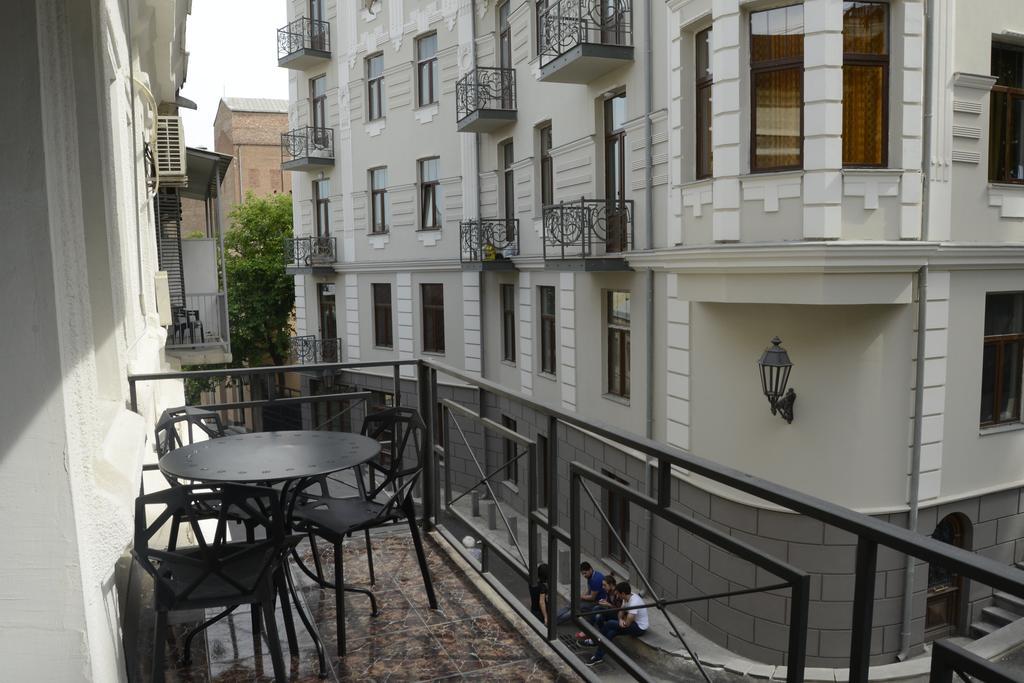 Opera Hotel 第比利斯 外观 照片