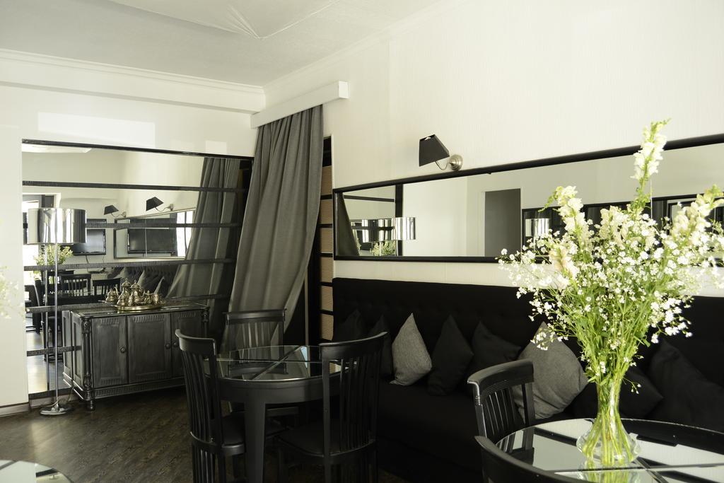 Opera Hotel 第比利斯 外观 照片