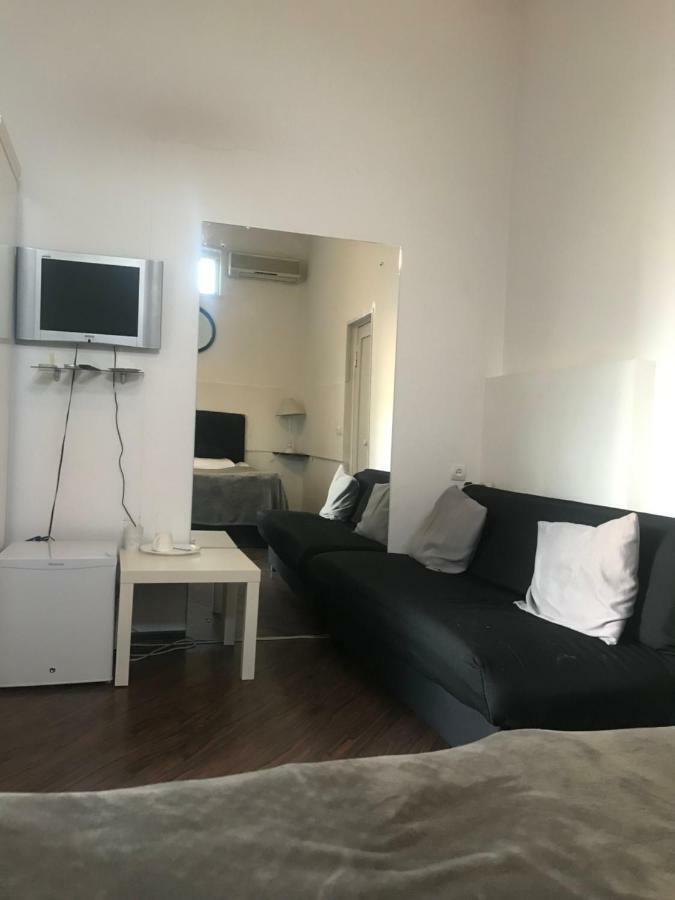 Opera Hotel 第比利斯 外观 照片